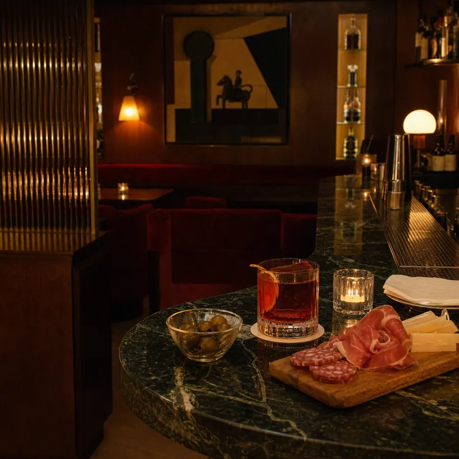 Inside Bar Lina